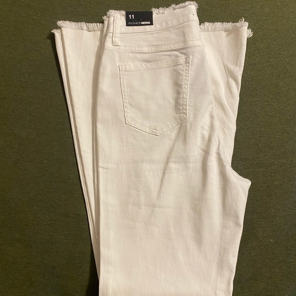 FASHION NOVA! Pure Soul High Rise Super Flare Jeans - Picture 3 of 3